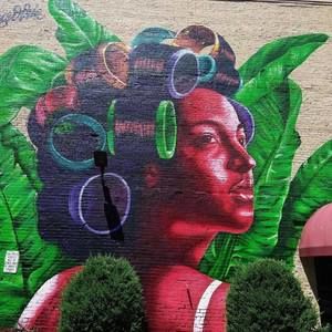 Meet your Posher, Francoise